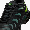 Nike Air Max Plus Drift ''Black green strike''