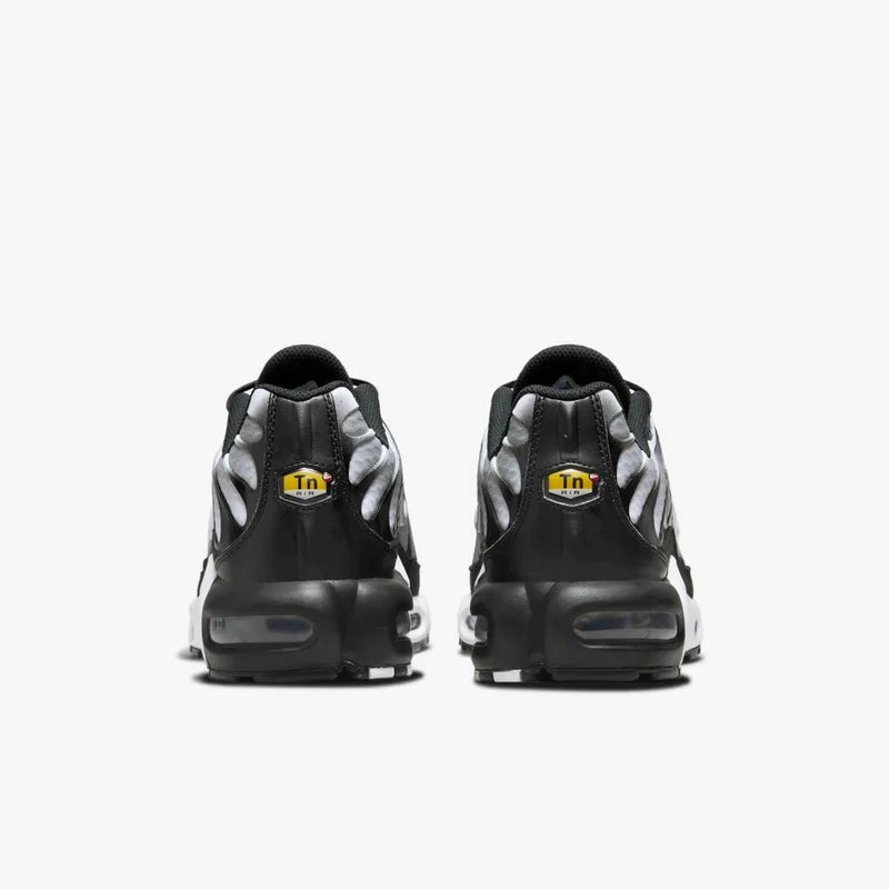 Nike air max plus TN ''Black Mettalic''